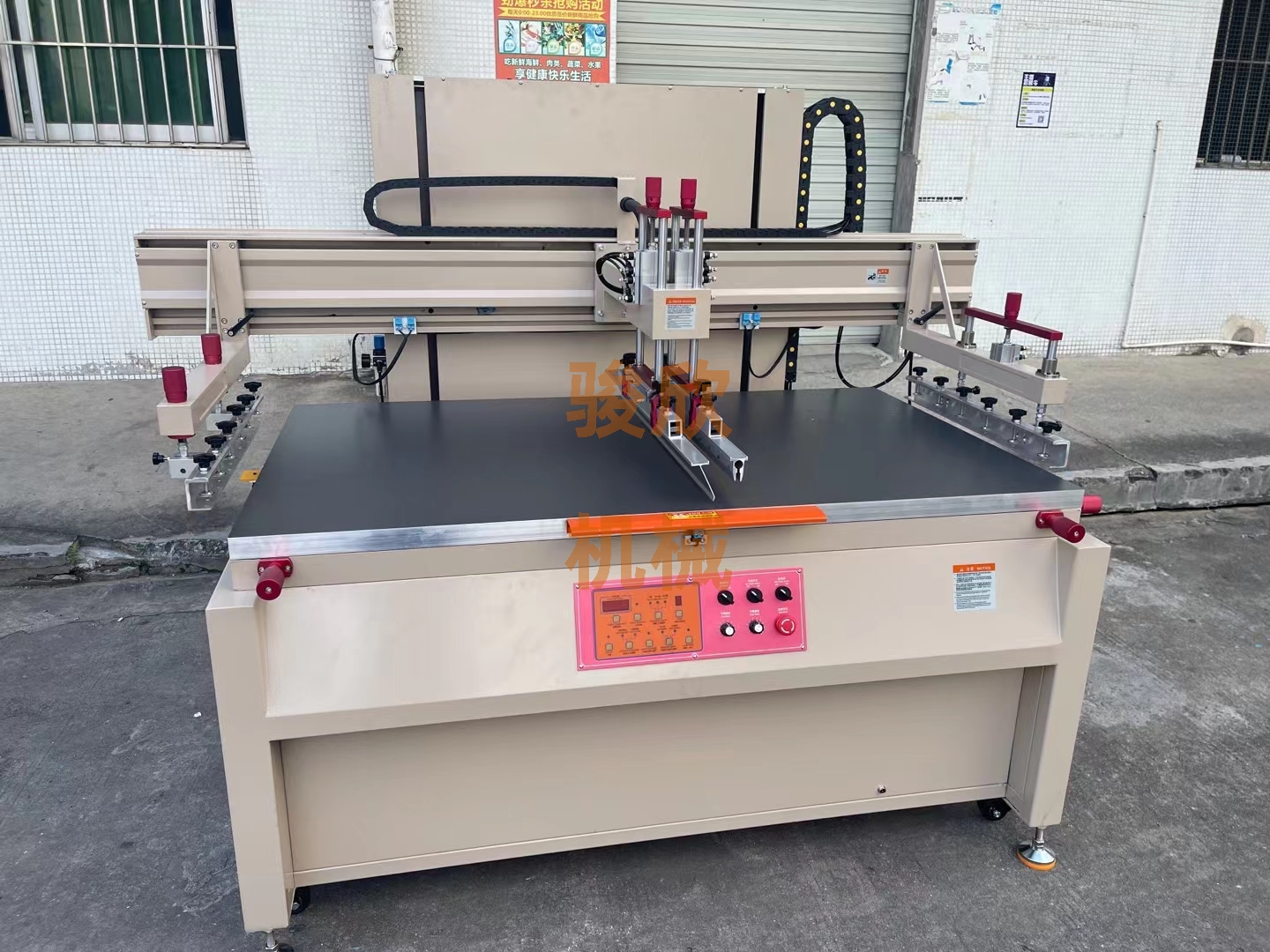 南京絲印機廠家，南京移印機廠家，瑜伽墊用什么印刷機印刷好