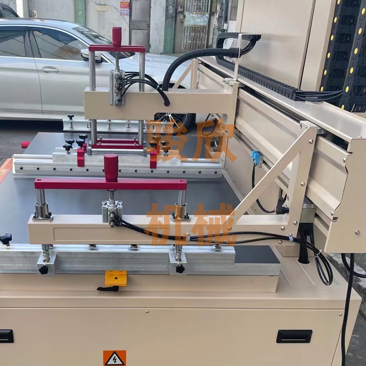 南京絲印機(jī)廠(chǎng)家，南京移印機(jī)廠(chǎng)家，駿欣機(jī)械玻璃絲印機(jī)印刷精度高